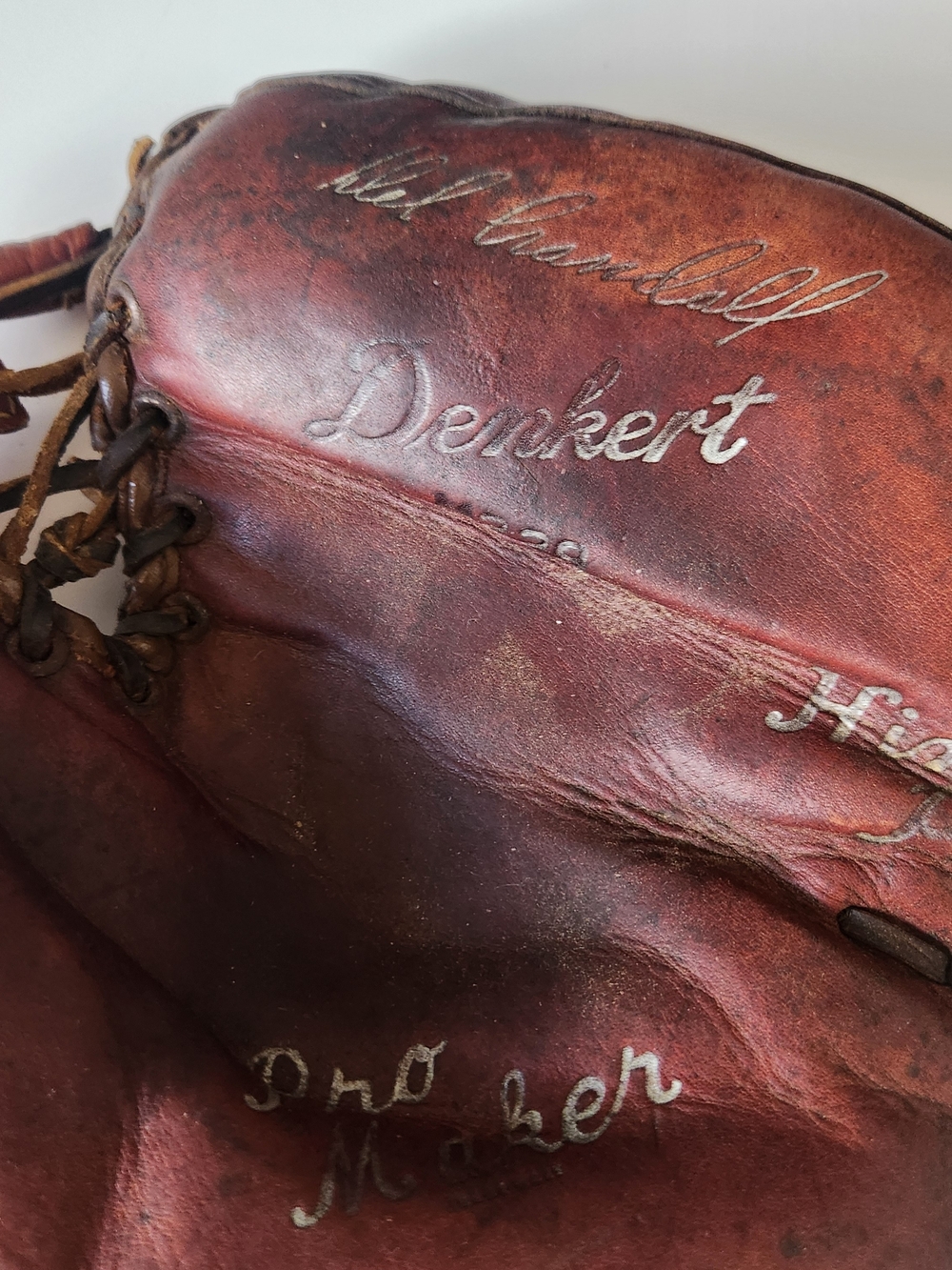 Leather Catchers Mit